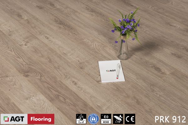 Sàn gỗ AGT Elegance PRK 912 12mm